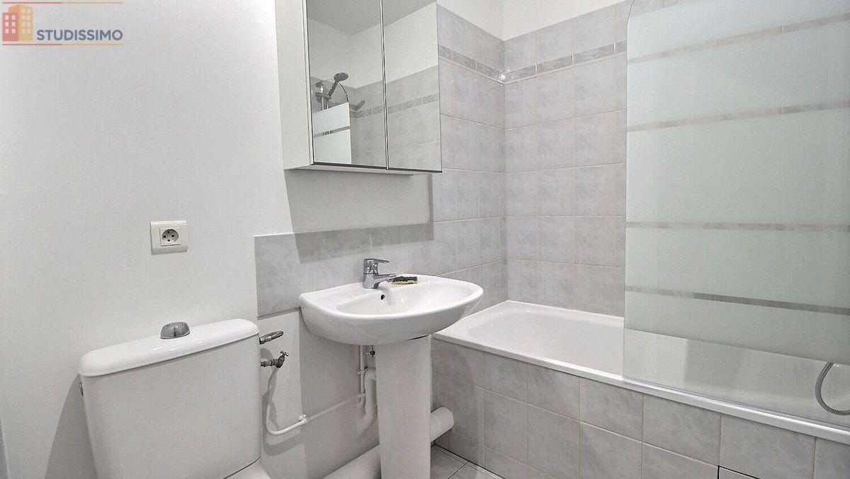 Studio 27m² Courbevoie - 3e étage, DPE C - Photo 2