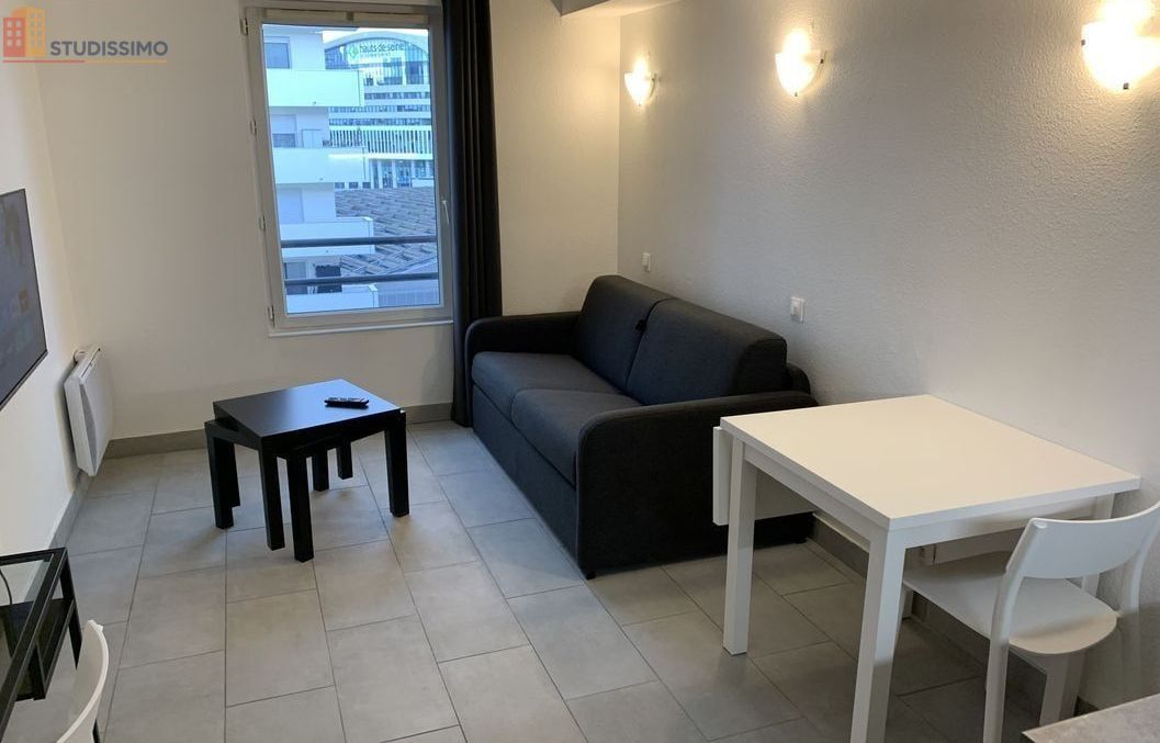 Studio 18m² Courbevoie 92400 - Meublé, proche La Défense - Photo 2