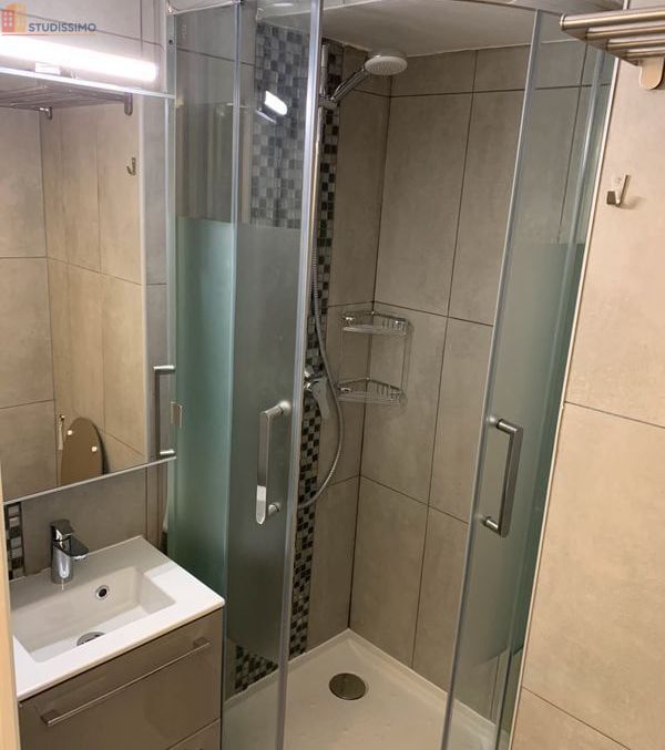 Studio 18m² Courbevoie 92400 - Meublé, proche La Défense - Photo 1