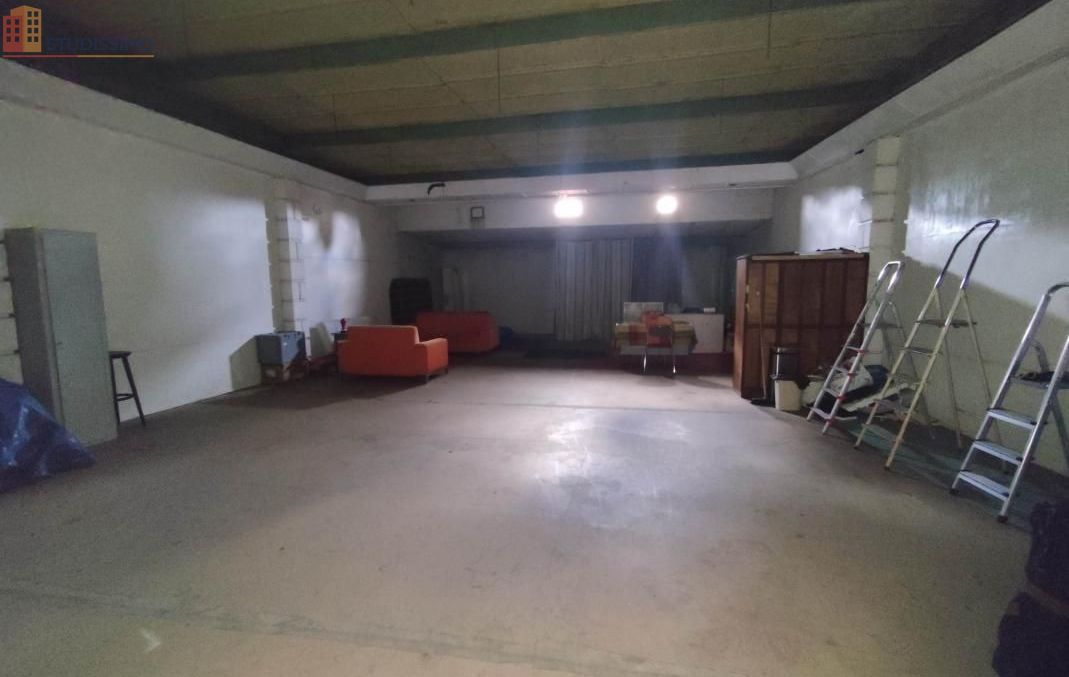 Studio 216m² Raon-l'Étape - Etage 2/3 - Photo 3