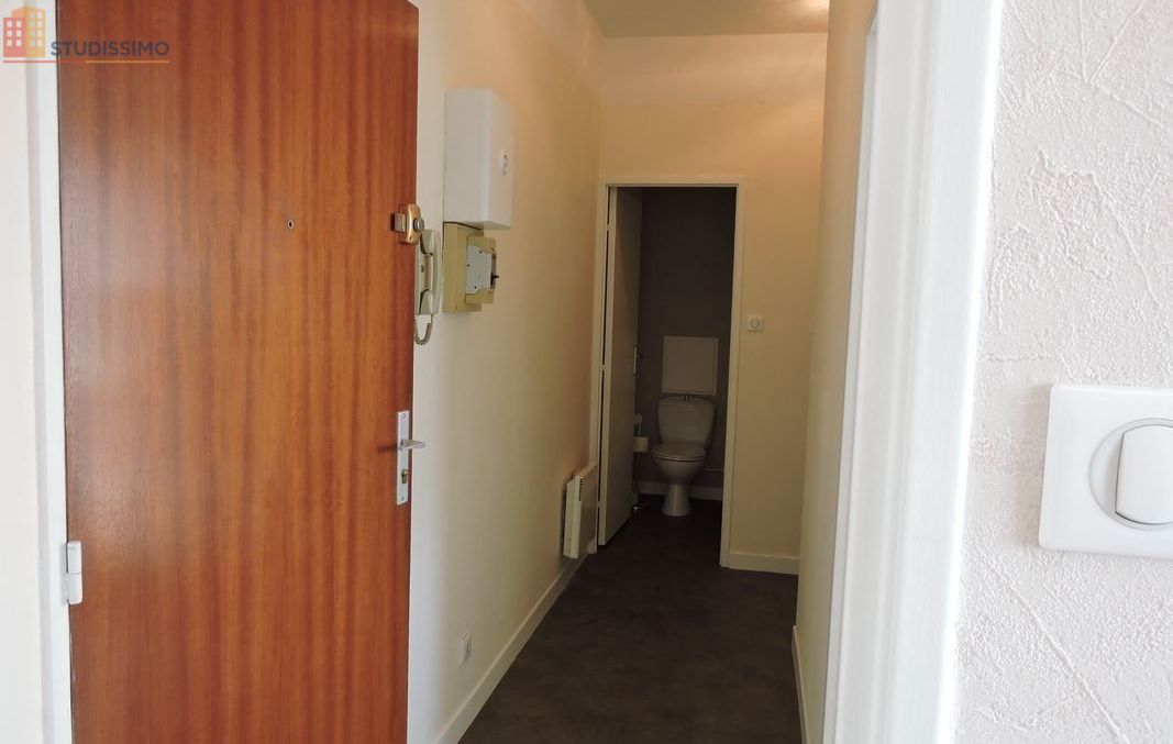 Studio 31m² Saint-Dié-des-Vosges - Meublé, idéal locatif - Photo 4