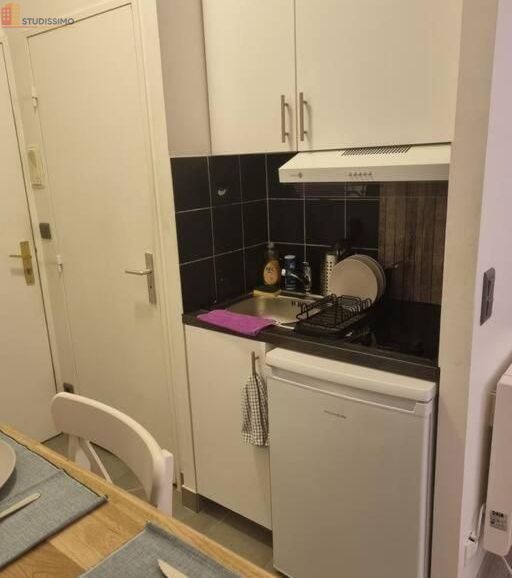 Studio meublé 15m² Chaville - Rez-de-chaussée, calme - Photo 5