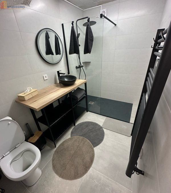 Studio 47m² Remiremont - Spacieux, lumineux - Photo 2