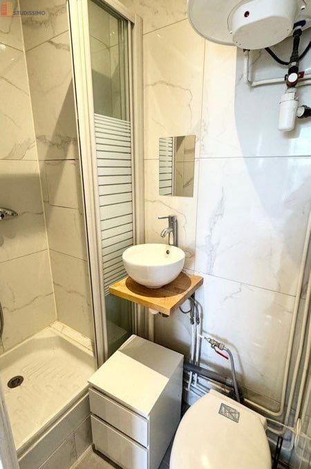 Studio 14m² Neuilly-sur-Seine - Meublé, proche Pont de Neuilly - Photo 2