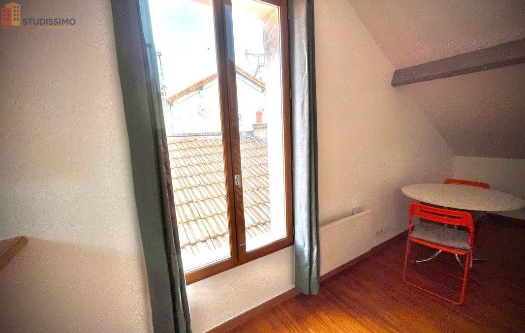 Studio meublé 15m² Nanterre - Proche La Défense, belle surface - Photo 9