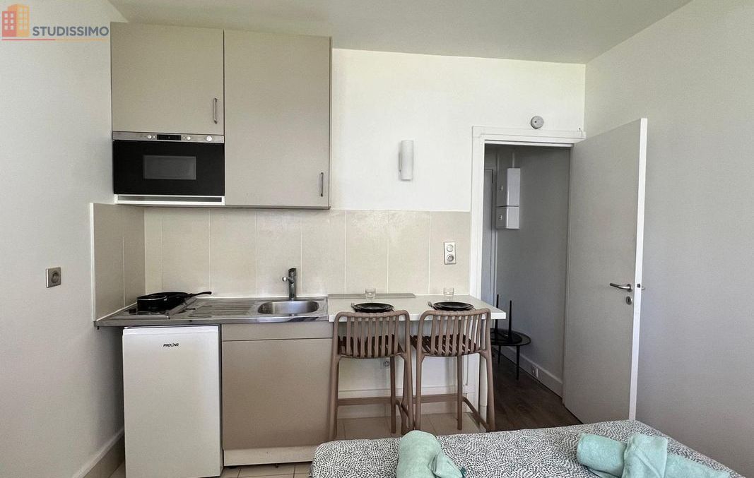 Studio meublé 14m² Courbevoie 92400 - Meublé, compact - Photo 4