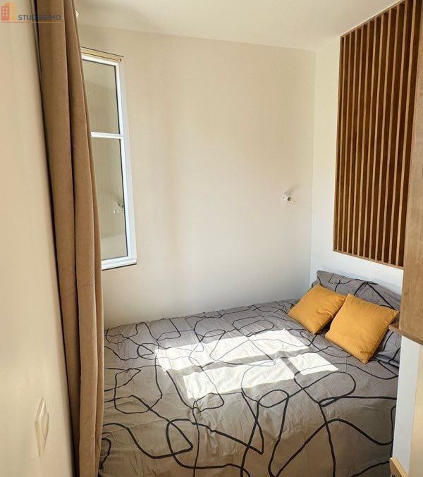 Studio meublé 24m² Courbevoie - Coin nuit, grand dressing - Photo 6