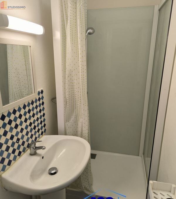 Studio 26m² Migennes - 3e étage, DPE D - Photo 2