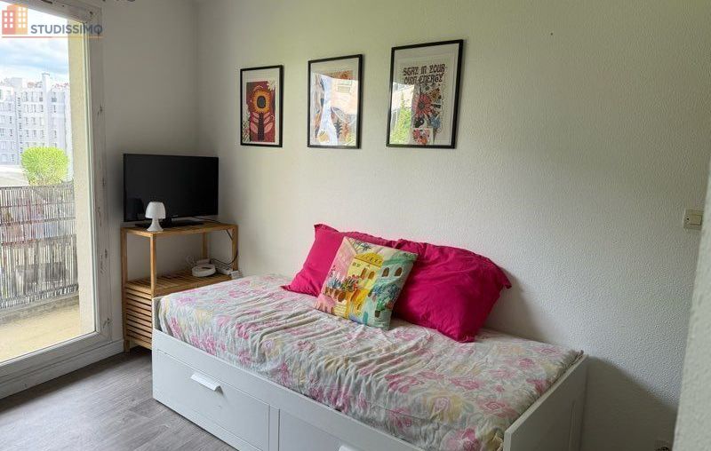 Studio à Issy-les-Moulineaux