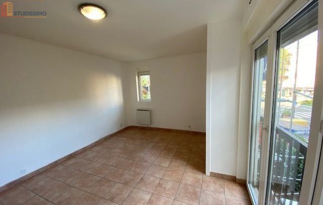 Studio 32m² Bourg-la-Reine - Avenue du Général Leclerc - Photo 9