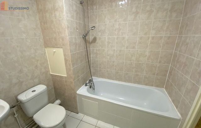 Studio 32m² Bourg-la-Reine - Avenue du Général Leclerc - Photo 1
