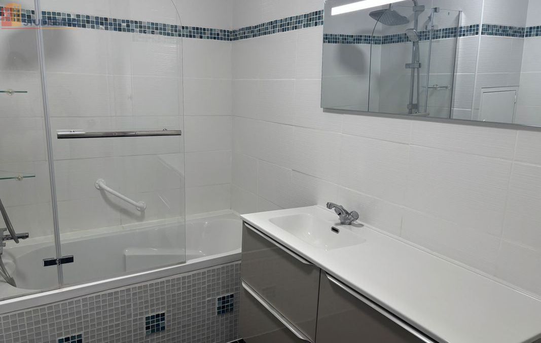 Studio meublé 27m² Suresnes - Standing, 3e étage - Photo 14