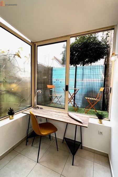 Studio meublé 20m² Rueil-Malmaison - Rénové, meublé - Photo 2