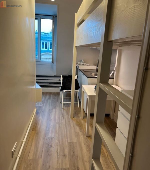 Studio meublé 9m² Neuilly-sur-Seine - 7e étage, calme - Photo 1