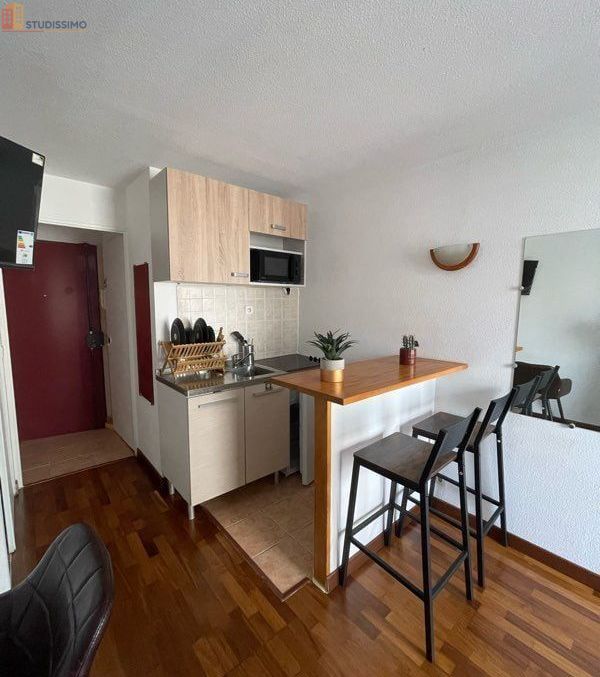 Studio à Courbevoie