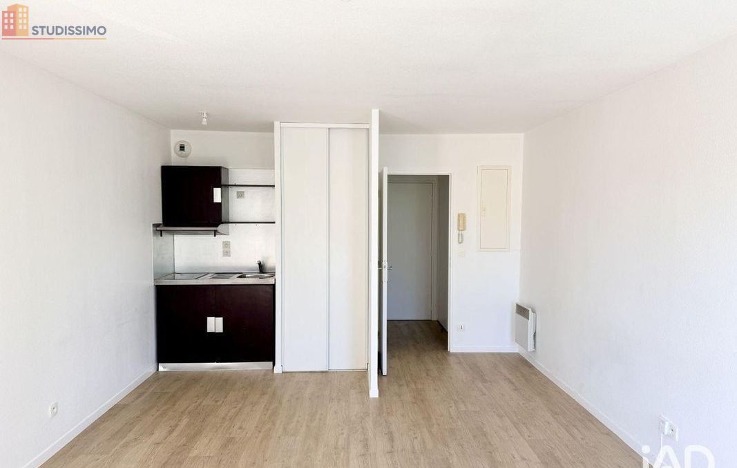 Studio 30m² Sens 89100 - Photo 7
