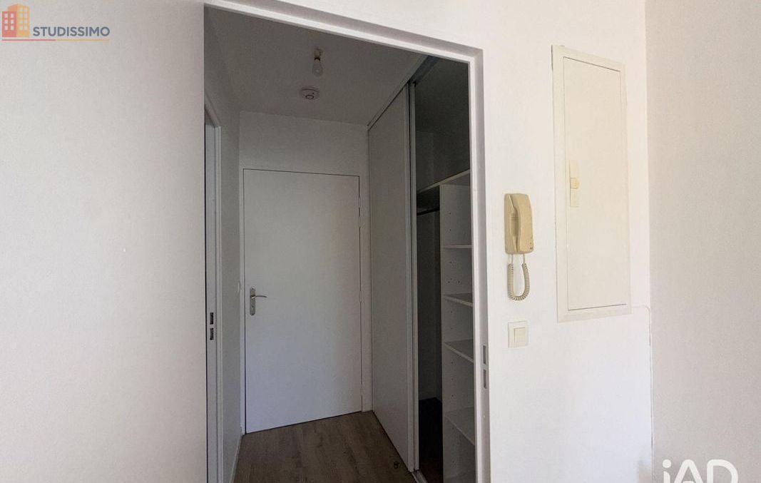 Studio 30m² Sens 89100 - Photo 5