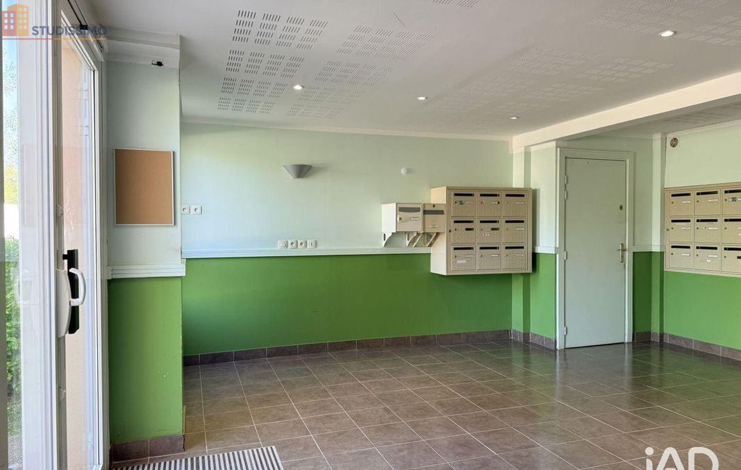 Studio 30m² Sens 89100 - Photo 2