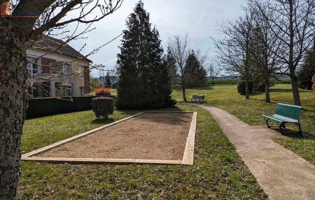 Studio 32m² Sens 89100 - Exposition est, terrasse et jardin - Photo 4