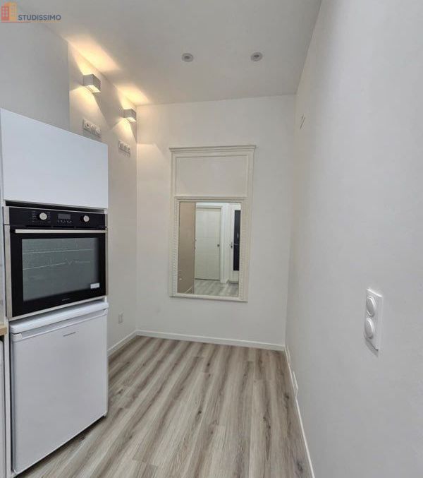 Studio meublé 12m² Neuilly-sur-Seine - Meublé, DPE D - Photo 2