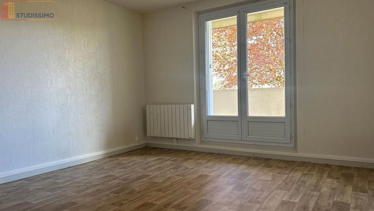 Studio 35m² Saint-Florentin - DPE D - Photo 12