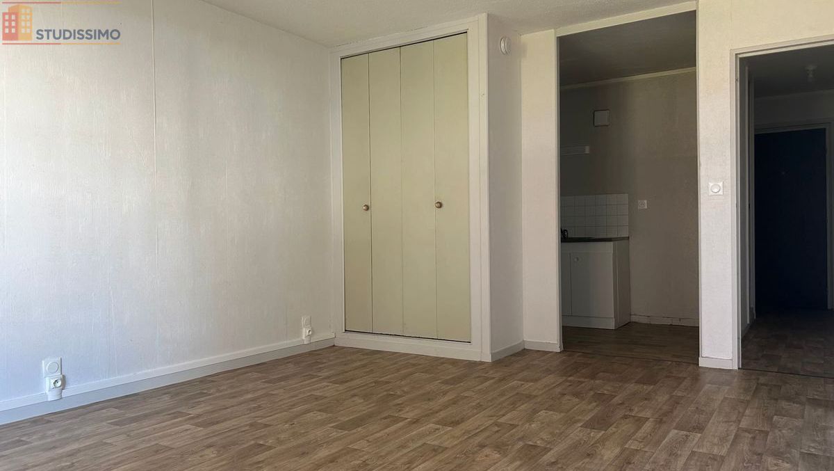 Studio 35m² Saint-Florentin - DPE D - Photo 10