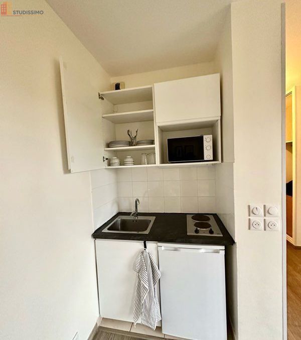 Studio meublé 23m² Courbevoie - Cave, Faubourg de l'Arche - Photo 8
