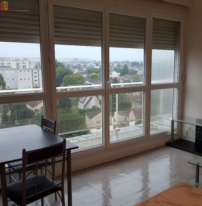 Studio 25m² Sens 89100 - Photo 2