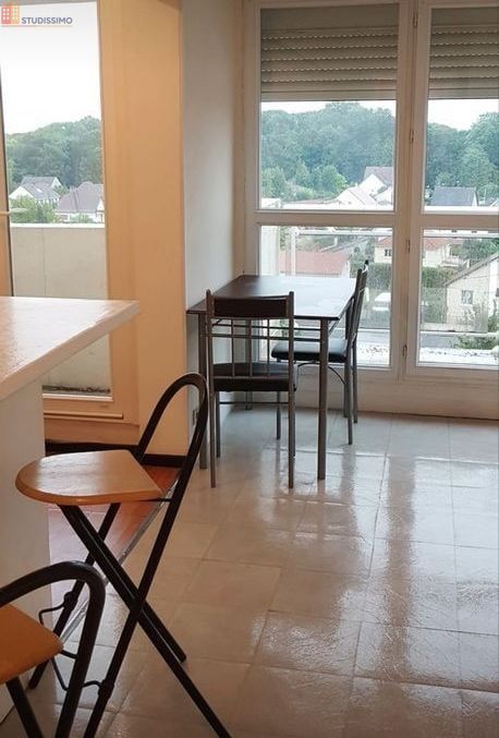 Studio 25m² Sens 89100 - Photo 1