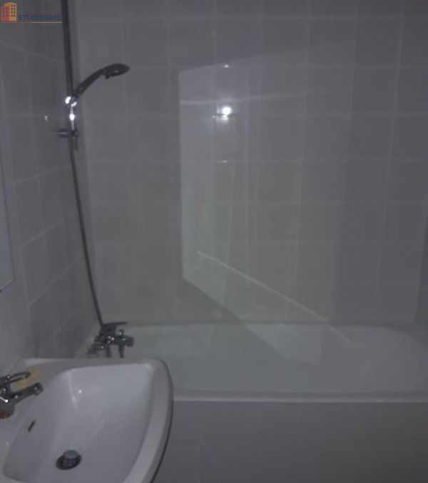Studio meublé 27m² Nanterre - Meublé, 7e étage - Photo 3