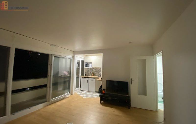 Studio à Courbevoie