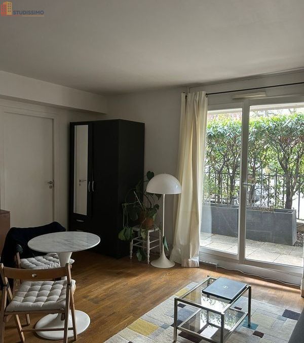 Studio à Levallois-Perret