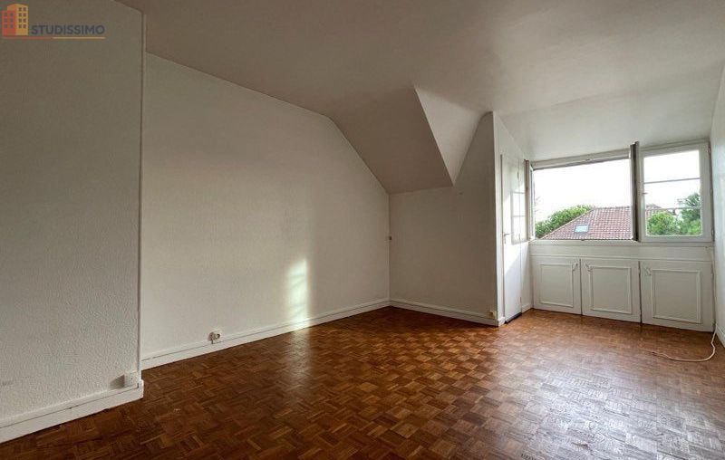 Studio 25m² Saint-Cloud 92210 - Meublé, dernier étage - Photo 8