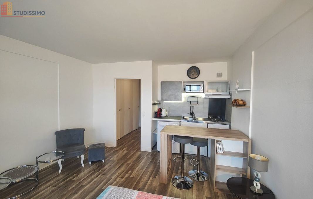 Studio 29m² Rueil-Malmaison - Meublé, proche gare - Photo 2