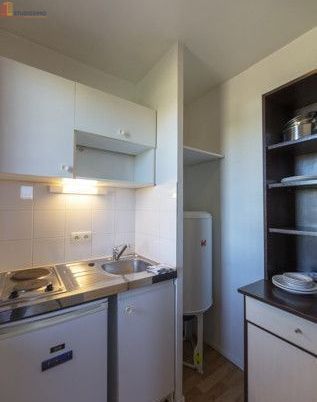 Studio meublé 21m² Rueil-Malmaison - 5e étage, lumineux - Photo 1