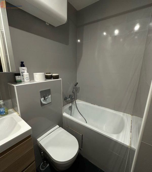 Studio meublé 26m² Boulogne-Billancourt - Meublé, 3e étage - Photo 1
