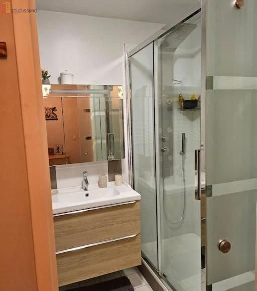 Studio meublé 26m² Courbevoie - 6e étage, lumineux - Photo 3