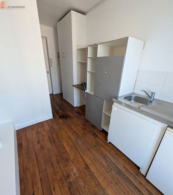 Studio 11m² Neuilly-sur-Seine - Meublé, 6e étage avec ascenseur - Photo 4