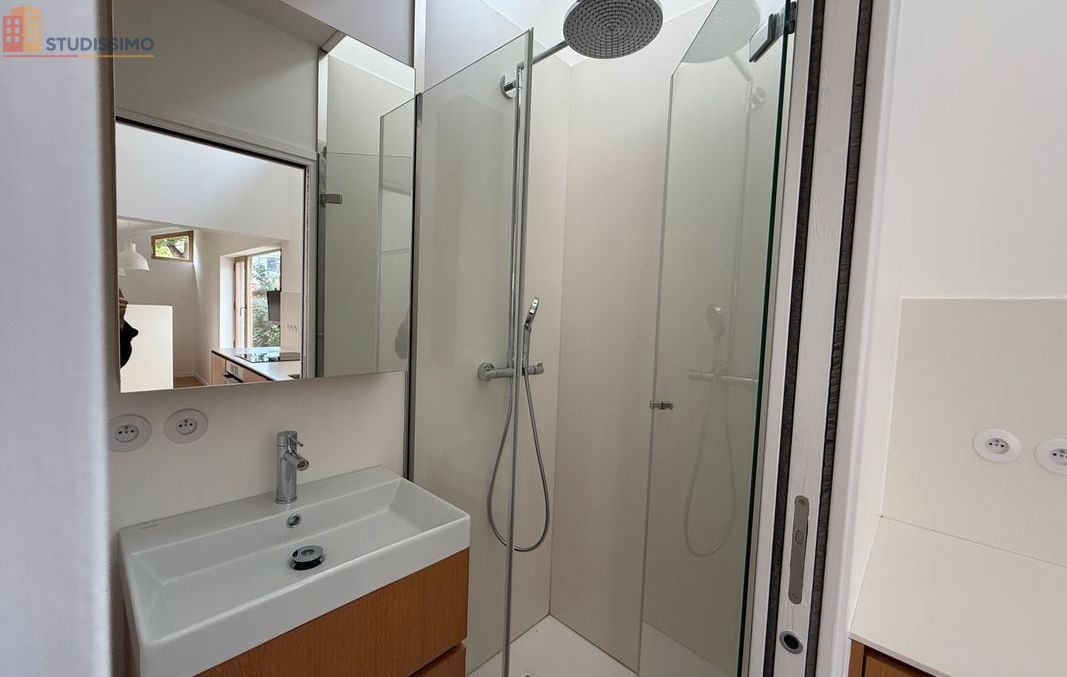 Studio meublé 27m² Suresnes - Meublé, DPE B - Photo 1