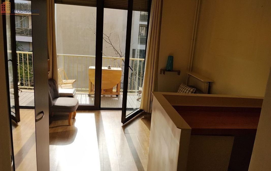 Studio 19m² Neuilly-sur-Seine - Lumineux, balcon - Photo 1