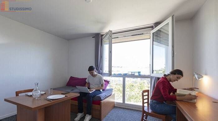 Studio à Rueil-Malmaison
