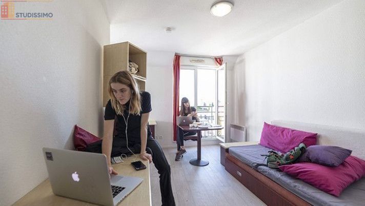 Studio meublé 18m² Issy-les-Moulineaux - 7e étage, lumineux - Photo 8