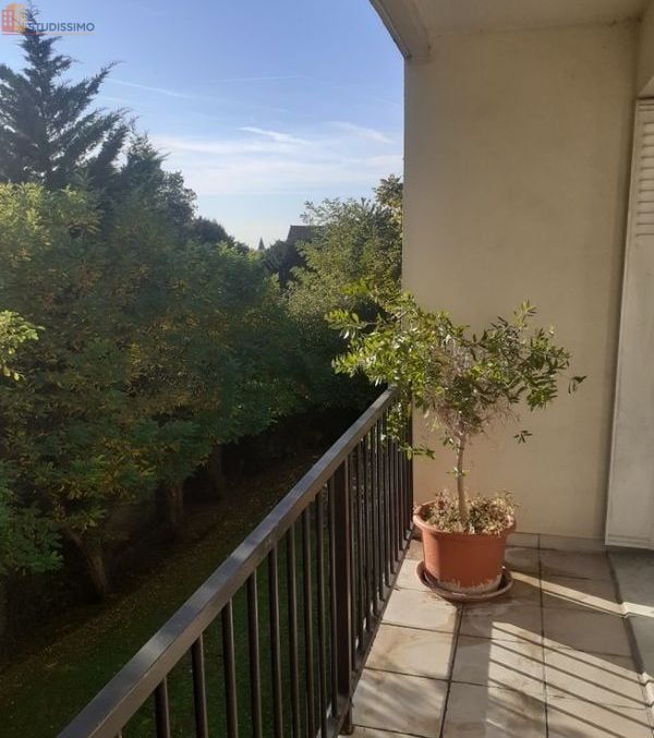 Studio meublé 28m² Le Raincy - Lumineux, proche commerces - Photo 1