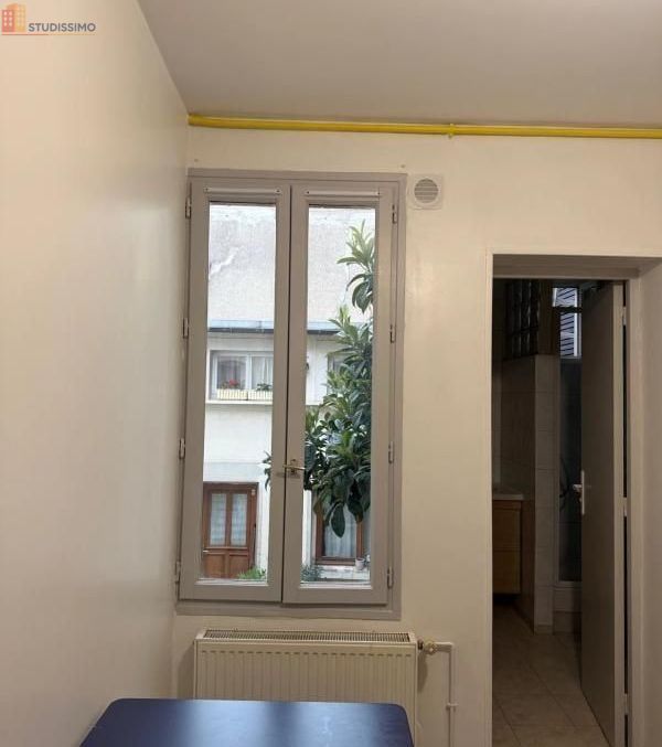 Studio 35m² Saint-Ouen-sur-Seine - 1er étage - Photo 4