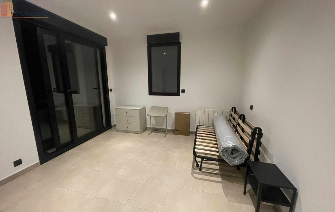 Studio meublé 19m² Gournay-sur-Marne - Meublé, 2e étage - Photo 3