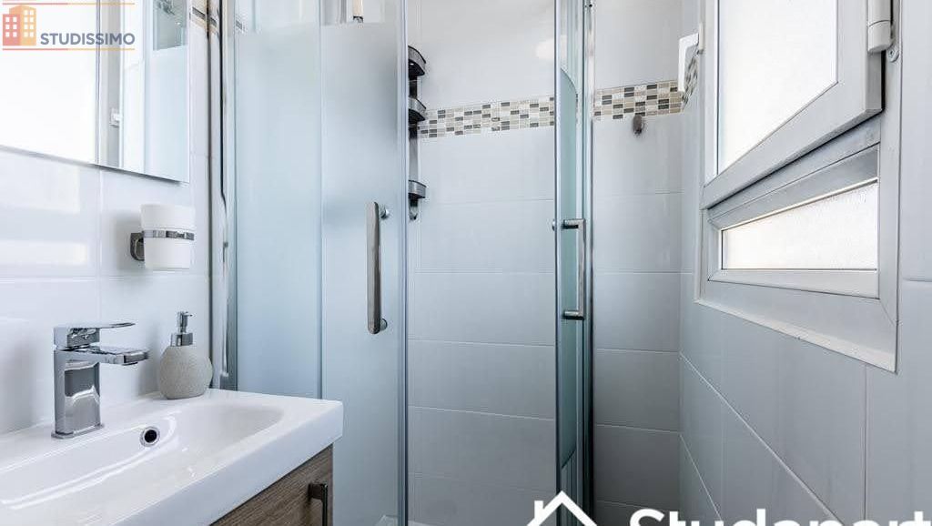 Studio meublé 12m² Noisy-le-Sec - Calme, 4e étage - Photo 2
