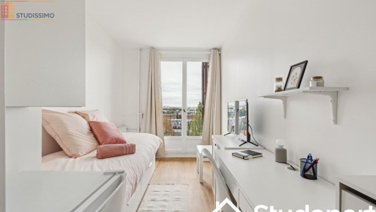 Studio meublé 14m² Épinay-sur-Seine - 7e étage, lumineux - Photo 3