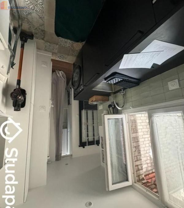 Studio 17m² Saint-Ouen-sur-Seine - Meublé, 3e étage - Photo 3