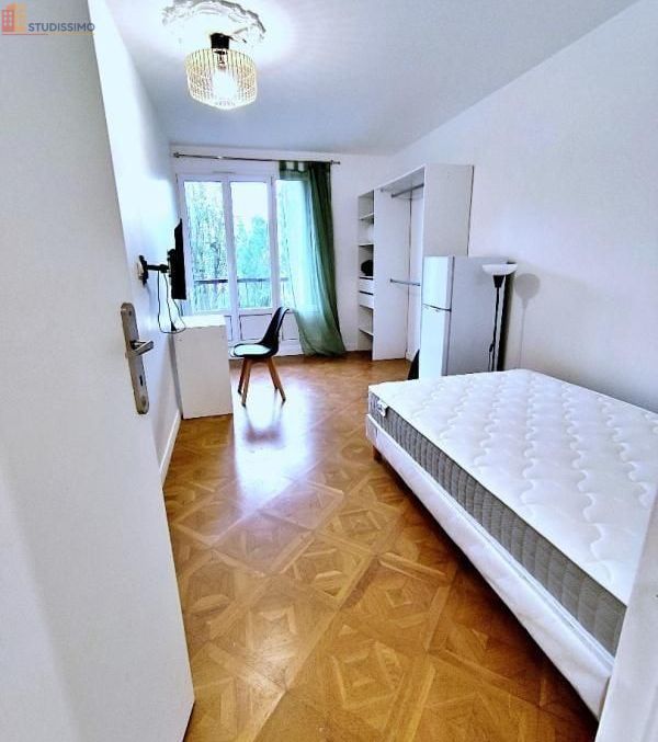 Studio meublé 13m² Neuilly-sur-Marne - Meublé, 3e étage - Photo 9