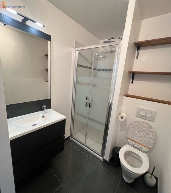 Studio 26m² Livry-Gargan - Meublé, box privatif - Photo 11